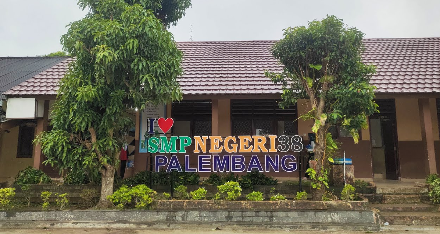 Gedung SMP Negeri 38 Palembang